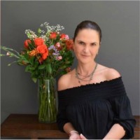 Silvana Ponzanelli Vázquez