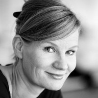 Stephanie Wunderlich