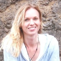 Melissa Crouch