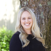 Kaleigh Vierra, Phr