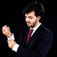 Juan M Abrales