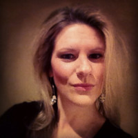 Renée L. Villeneuve
