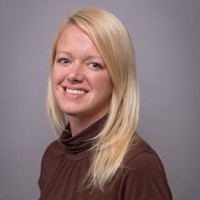 Laura Saunders
