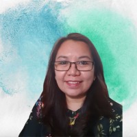 Minette Valencia