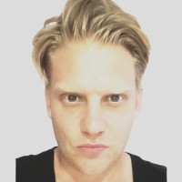 Simon Edwards