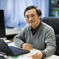 Guangqing Zhang