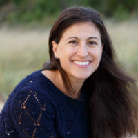 Kristin White