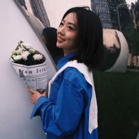 Lingfang Zhang