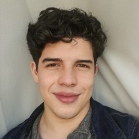 Leonardo Flores