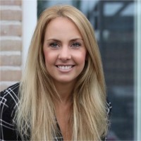 Nicole Van Eijck