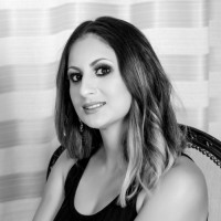 Karla Thallita Oliveira