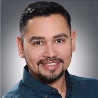 Richard Gomez