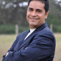 Luis Loyo