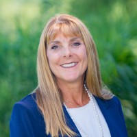 Karen Ruth