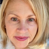 Lynn Oakes Steffek