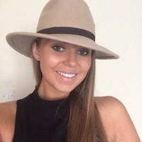 Caroline Davis