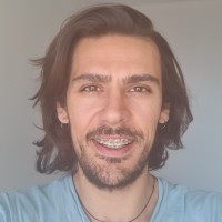 Serhat Akbak