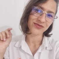 Danielle Lins Lins