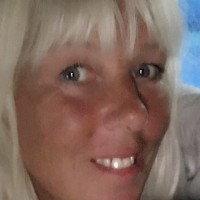 Lorraine Knight