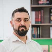 Robert Kadar