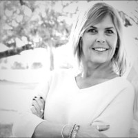 Shelly Robinson