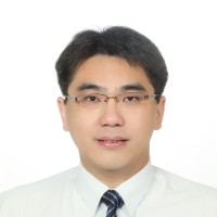 張家華
