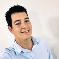 Alex Souza