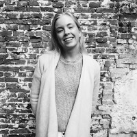 Anne van Riel