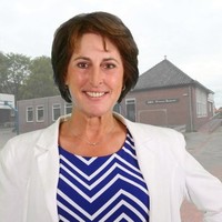 Dorèthy Van Raaij