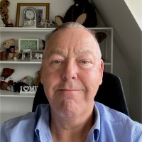 Peter Hutchins
