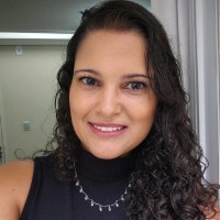 Taiane R.