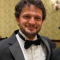 Michael Warren