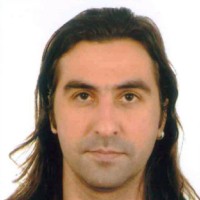 İlhan Özgür
