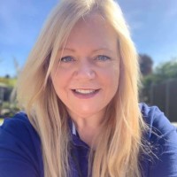 Debbie Gee