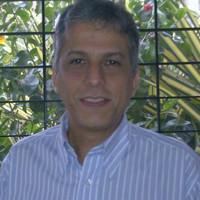 Nelson Oyarzábal