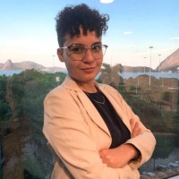 Andrezza M.