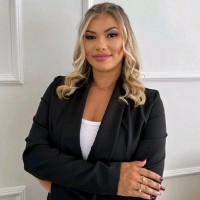 Michelly Santos