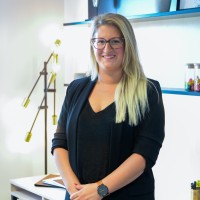 Julie ETTORI DI MERCURIO