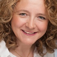 Lucy Ireland FLPI