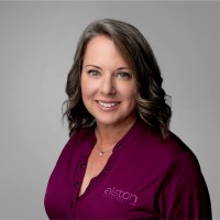 Katherine Spencer, Cris, Mlis