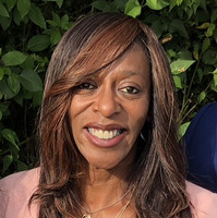 Ros Thomas