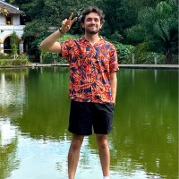 Javier Pascal Flores