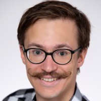 János Kapuvári