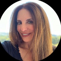 Mandy Kossoris-Bremner