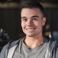 Daniel Henze