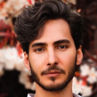 Román González