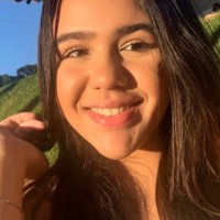 Bianca Román Caldeira