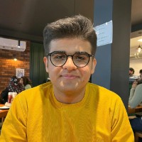 Roozbeh Khodadoost