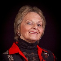 Carolyn Jay