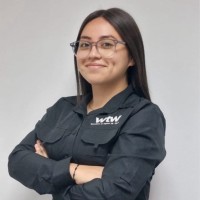 Estefany Andrino
